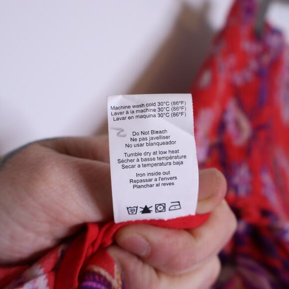 SUNDRY Floral Tiered Skirt Red Smocked Ruffle Lightweight Women's 1 / US S - Picture 13 of 14